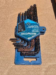 10 Pc. Mastercraft Allen Key Set With Plastic Holder/Case - Photo 3