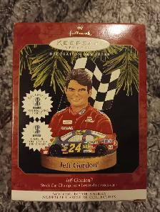 Hallmark Ornament Nascar Jeff Gordon with nox and exclusive card