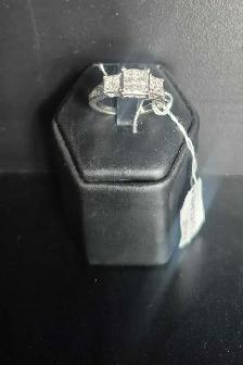 SZ 5.5 Ladies 10k Ring (23572472)