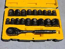 Stanley Professional Grade Black Chrome Socket Set 19-pc SAE/MM - Photo 8