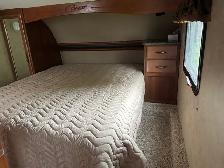 Half ton towable Cougar  5th wheel Trailer - Photo 8