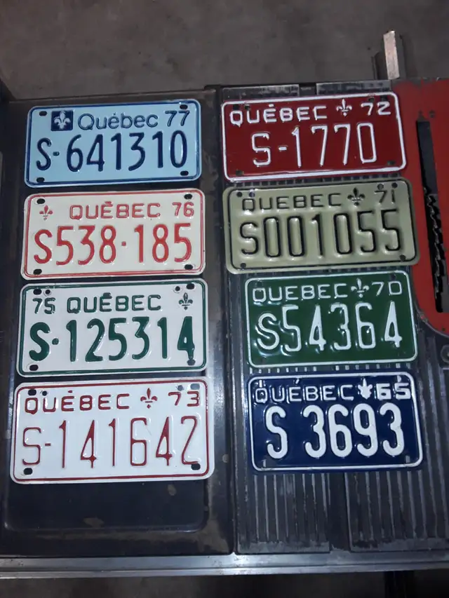 Plaques de ski doo