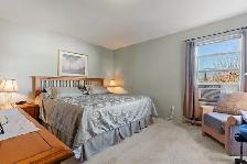 2BR Cheater bath, central CONDO-Patio mountainView - Photo 5