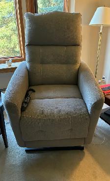 Power Lift Chair - Photo 5