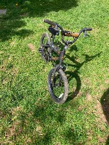 Movelo KJ18 - BMX Series Bicycle
