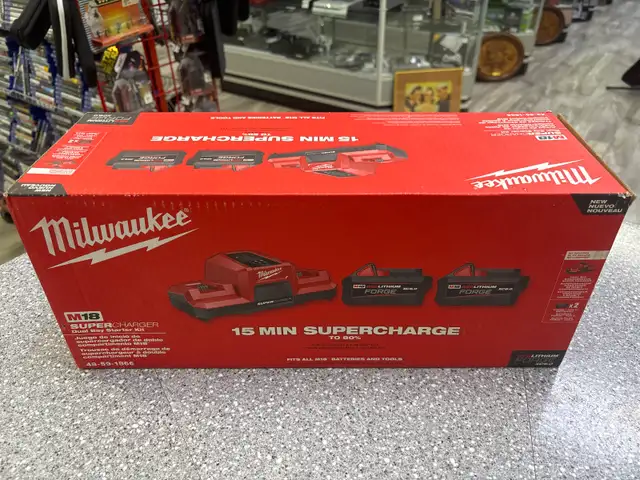 Milwaukee 48-59-1866 Supecharger Dual Bay Starter Kit