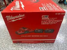 Milwaukee 48-59-1866 Supecharger Dual Bay Starter Kit - Photo 3
