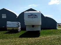 2006 Bighorn 5th wheel - Photo 2