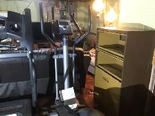 Elliptical machine - Photo 2