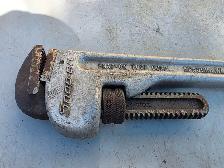 Snap-on Tools 18' Aluminum External Pipe Monkey Wrench PWA18A - Photo 4