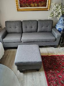 Small L shaped couch.new condition - Photo 3