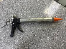 Albion B12B30 B-Line Manual Caulking Gun 30OZ