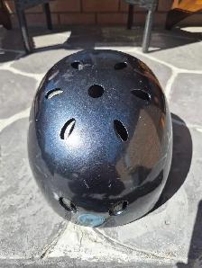 Avigo Bike Helmet (Size M) - Photo 2