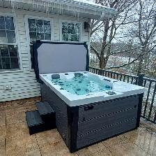 3 Seat Therapy Hot Tub For Sale