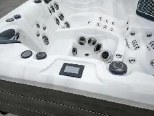 SATURN HOT TUB FOR SALE - Photo 7