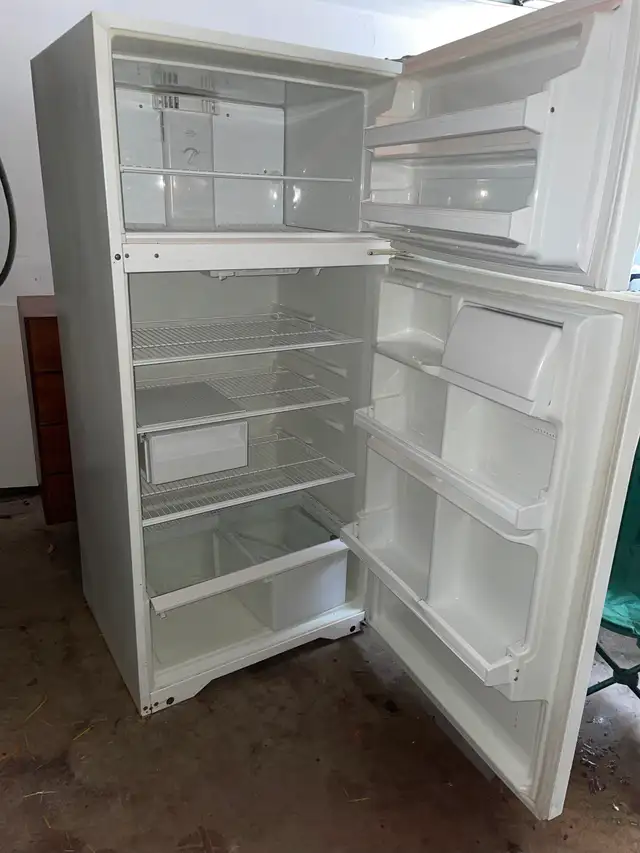 Frigidaire Refrigerator- used 30 inch