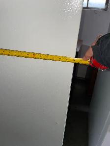 Frigidaire Refrigerator- used 30 inch - Photo 6
