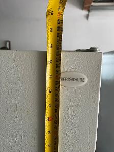 Frigidaire Refrigerator- used 30 inch - Photo 8