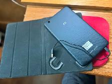 ONE   ZTE Zpad K81 ( like new, unlocked ) - Photo 4