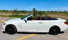 BMW DÉCAPOTABLE, CONVERTIBLE BLANCHE