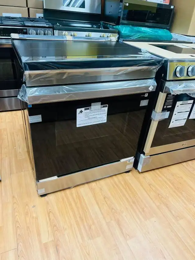 Samsung BESPOKE Stainless Steel Slide-In Induction Range