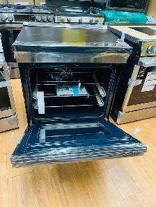 Samsung BESPOKE Stainless Steel Slide-In Induction Range - Photo 2