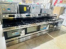 Samsung BESPOKE Stainless Steel Slide-In Induction Range - Photo 3