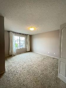 Gorgeous 3bedroom 2.5bathroom duplex for rent in Ambleside area - Photo 5