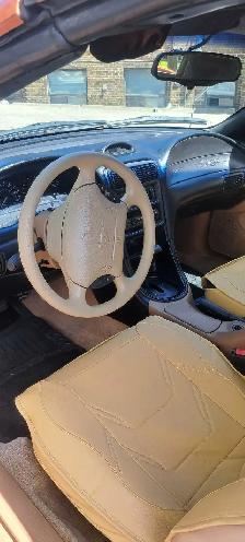Incredible 1995 Mustang Convertible - Photo 3