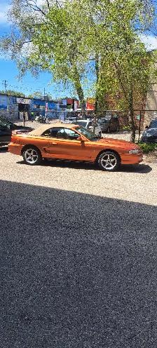 Incredible 1995 Mustang Convertible - Photo 8