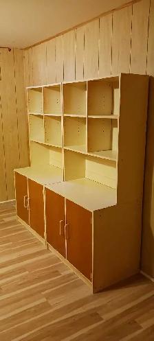 Free Shelving Unit!