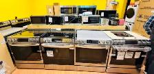 Samsung BESPOKE Stainless Steel Slide-In Induction Range - Photo 3