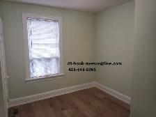 Small room, Keele / Dundas, 1st June. - Photo 7