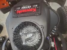 HUSQVARNA TS 375XD TRACTOR 54 INCH DECK - Photo 9
