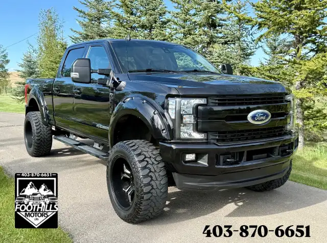 2019 Ford F-350 6.7L FX4 Diesel Lariat Blackout Pckg. Deleted