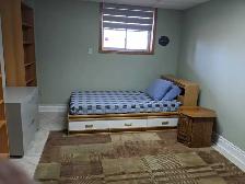 private Room available from July 1stin Scarborough - Photo 3