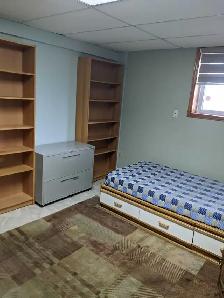 private Room available from July 1stin Scarborough - Photo 4
