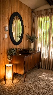 Mid century modern. TEAK TECK Lampe / Buffet, crédence, bar, vit