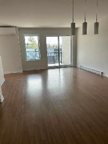 Condo 4 1/2 Valleyfield - Disponible Immédiatement - Photo 9