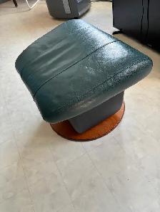 Free leather rocker chair and ottoman (need some work with mech) - Photo 3