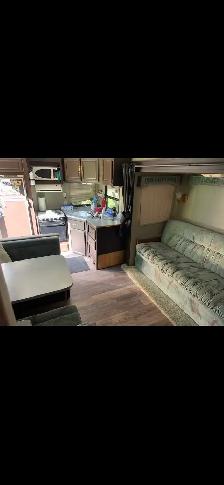 5th wheel trailer - Photo 6