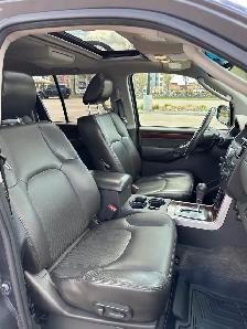 2011 Nissan Pathfinder LE, V6, 4.0L, 4x4 - Photo 5