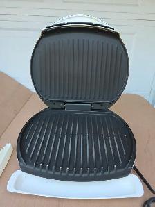 George Forman Lean Mean Fat Grilling Machine Round BBQ 18' Diam. - Photo 6