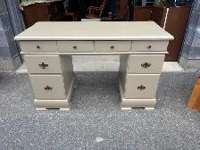 Painted Desk - Photo 2