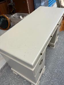 Painted Desk - Photo 5
