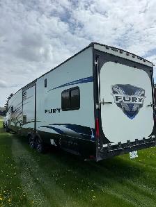 2018 Forest River Fury 3110 - Photo 3