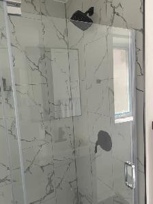 Renovated furnished Bachelor Unit at Roncesvalles Village - Photo 5