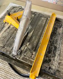 Tile saw