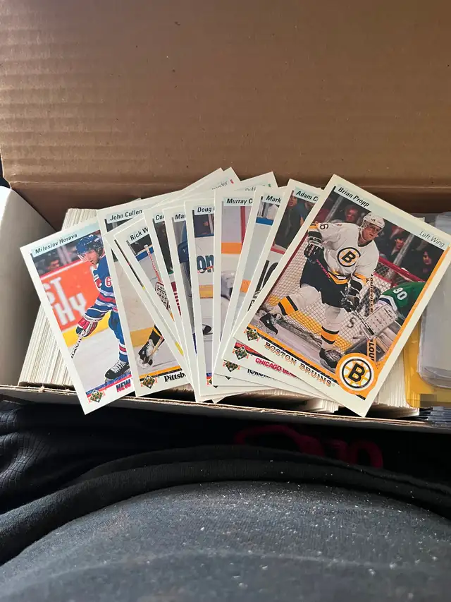 Hockey cards