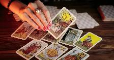 Voyance, Tarot, tirage de cartes